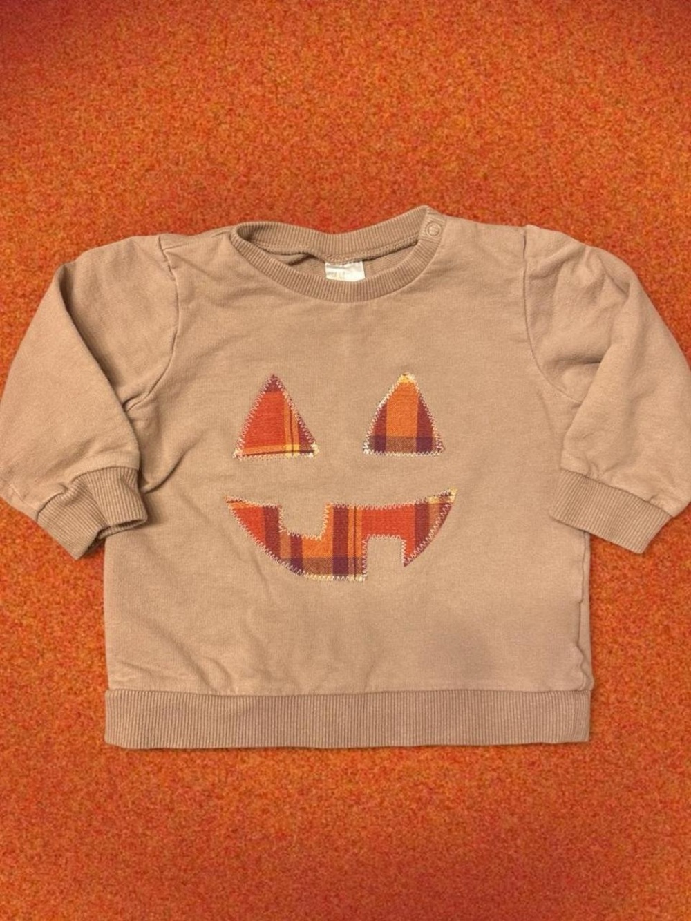 Kids Pumpkin Patch Appliqué Sweatshirt - Tan